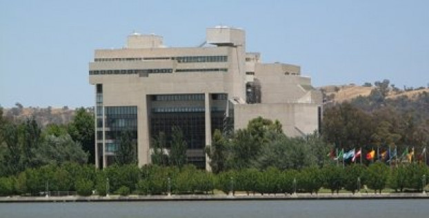Австралия: регулятор подал в суд на страхового агрегатора