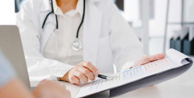 Почему страхование жизни и критических заболеваний после 50 становится необходимым