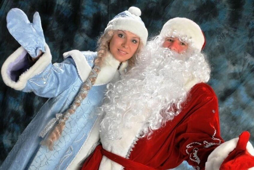 Santa Claus and Snegurochka are insured in Russia