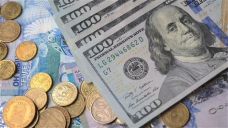 Dollarization of deposits in Kazakhstan grew against increased currency sales by exchange offices