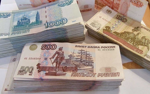 В РФ спрос на накопительное страхование жизни вырос на фоне снижения ставок по вкладам