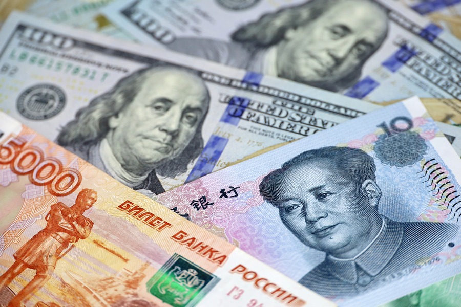 Russian life insurers are moving to the yuan