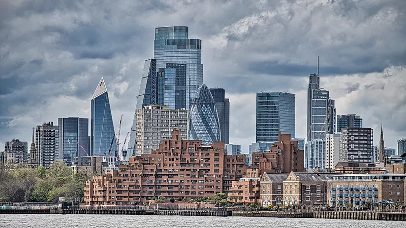 Банк Англии намерен смягчить правила для страховщиков жизни