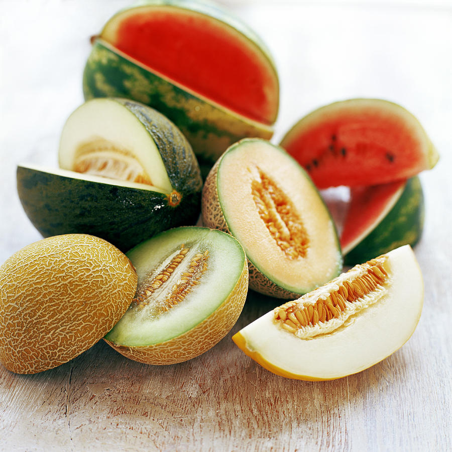 Watermelon or melon: which is healthier?