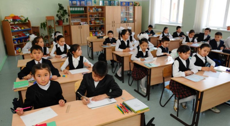 There are 3.9 million schoolchildren in Kazakhstan