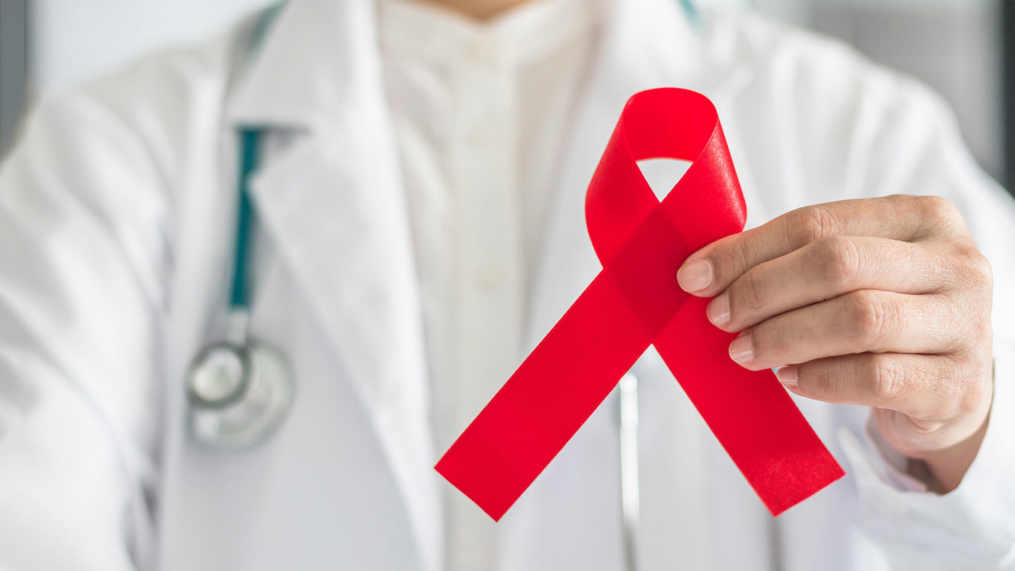 Врачи подтвердили полное излечение «лондонского пациента» от ВИЧ