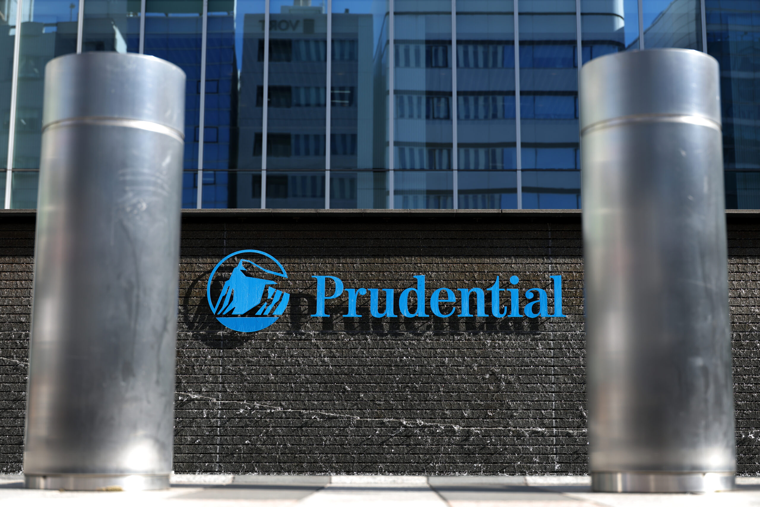 Скандал с Prudential в Японии разрастается