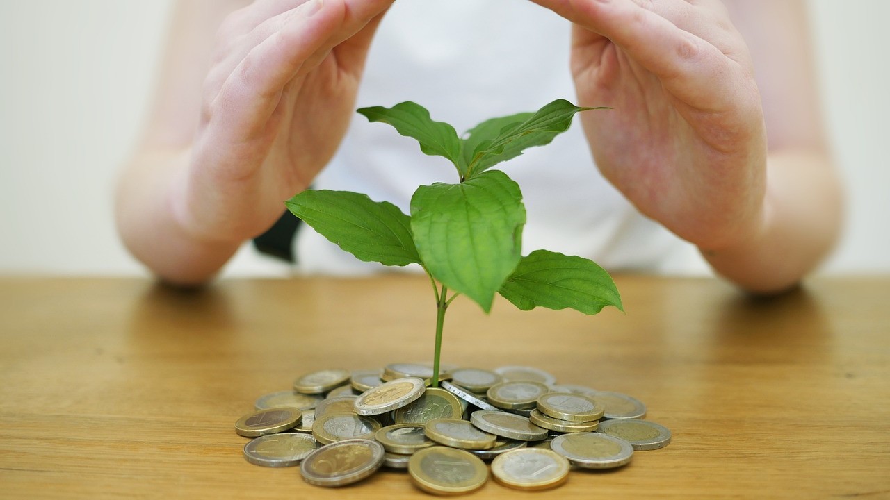 Tata AIA Life Insurance запустила мультифакторный инвестиционный страховой полис