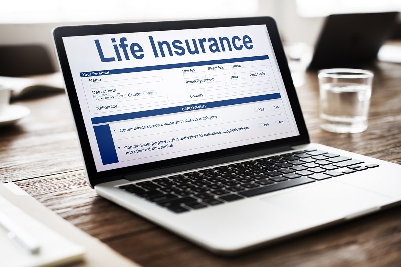 Why is simplified customer identification important in online life insurance?