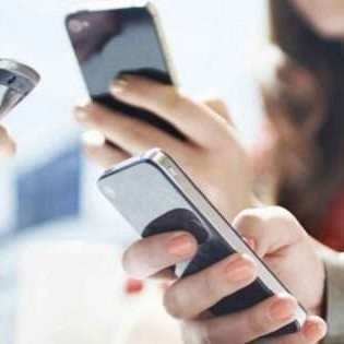 Отечественные страховщики жизни присматриваются к мобильным приложениям и экосистемам банков